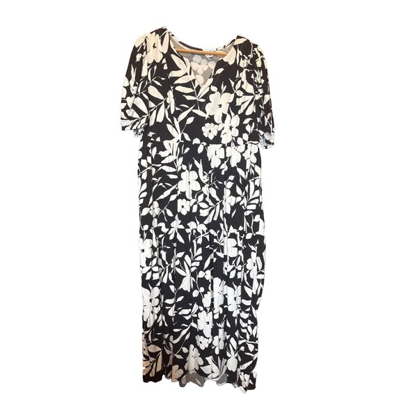 Passport Susan Graver Floral Maxi Dress Large Black White LP Petite Large - Picture 2 of 4
